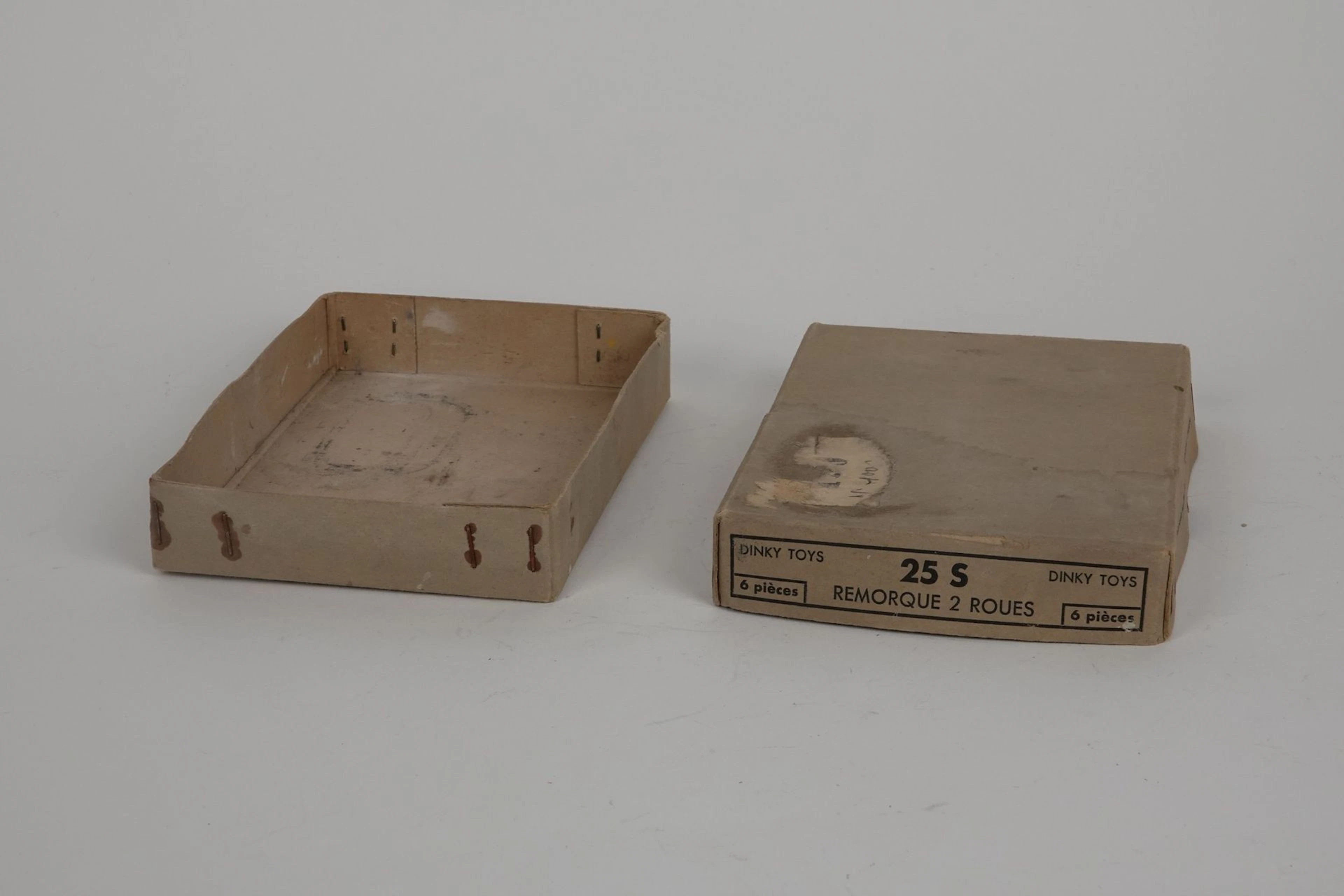 DINKY TOYS - FRANCE (1) - Lot 202
