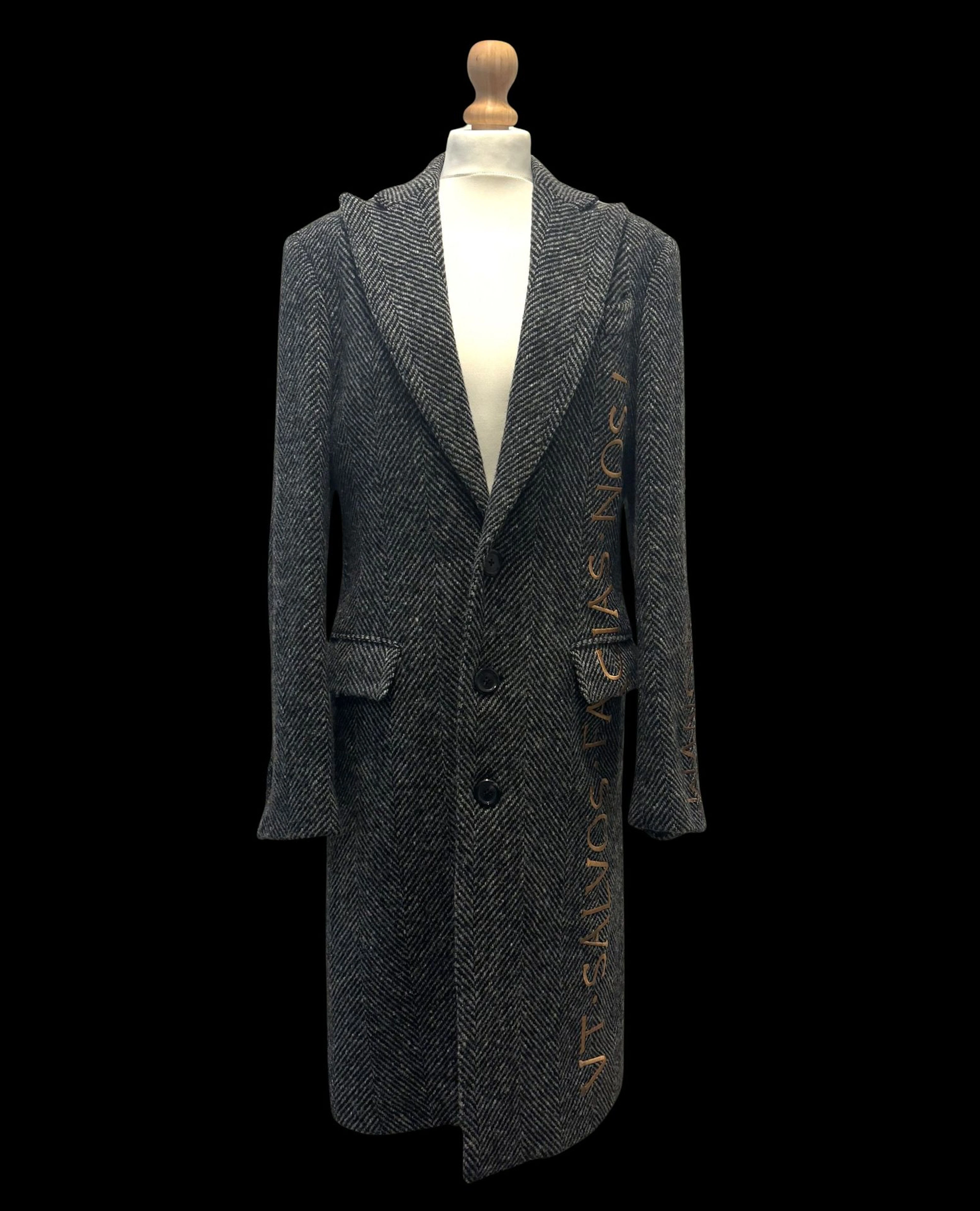 MOSCHINO - Lot 47