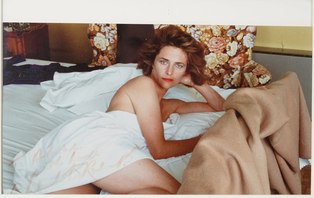 Portraits of Charlotte Rampling. Set of three color prints m - Lot 201