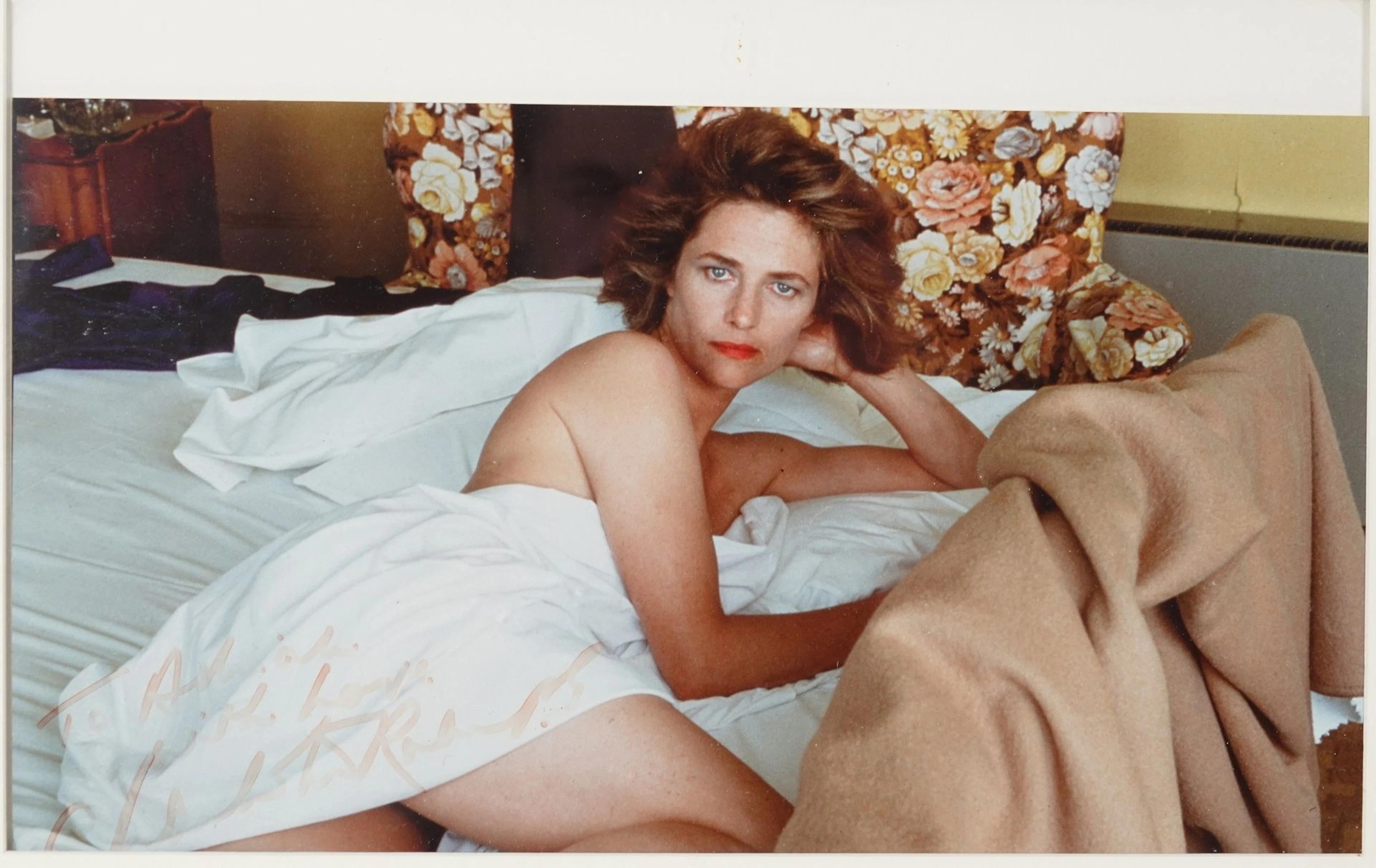 Portraits of Charlotte Rampling. Set of three color prints m - Lot 201