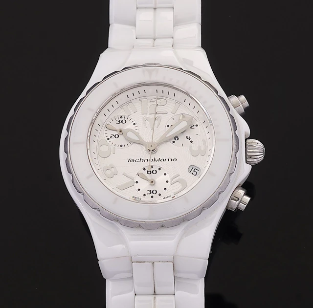 TECHNOMARINE - Lot 390