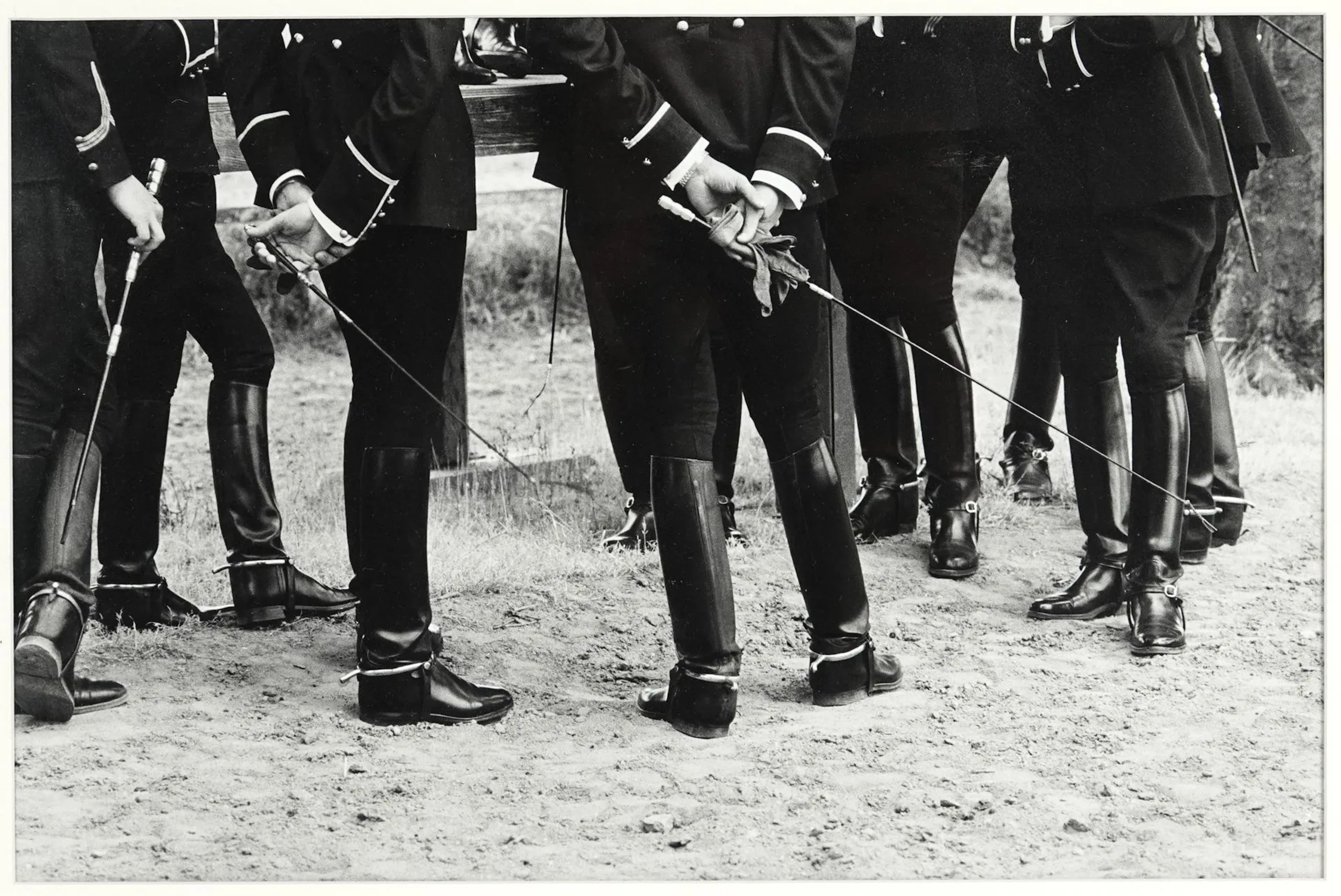 Helmut NEWTON (1920-2004). Le cadre noir de Saumur (riders). - Lot 112