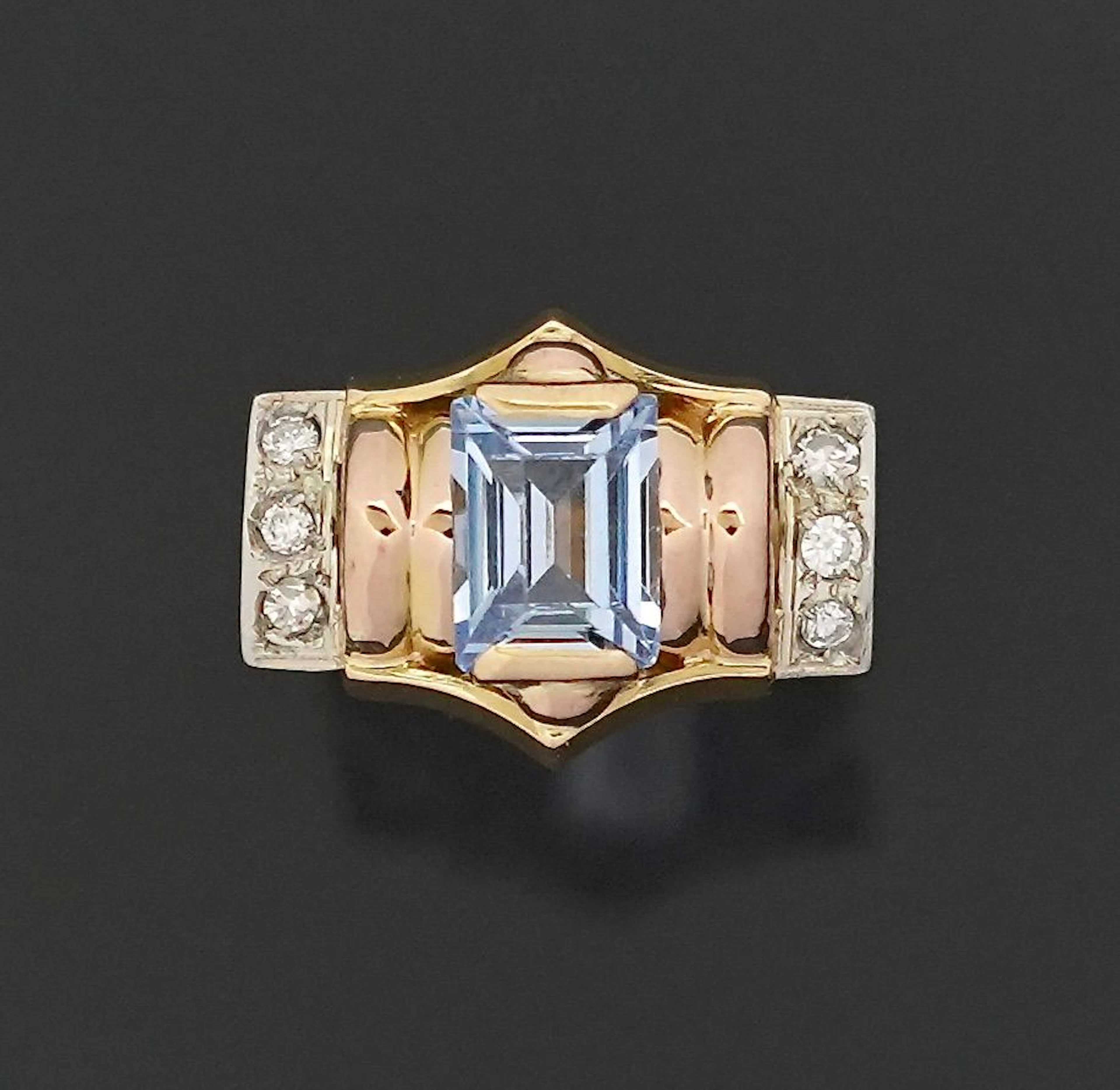 Tank-style ring—retro design in 18k yellow and rose gold (75 - Lot 171
