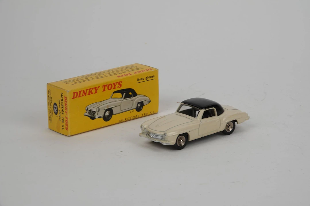 DINKY TOYS - FRANCE (1) - Lot 248