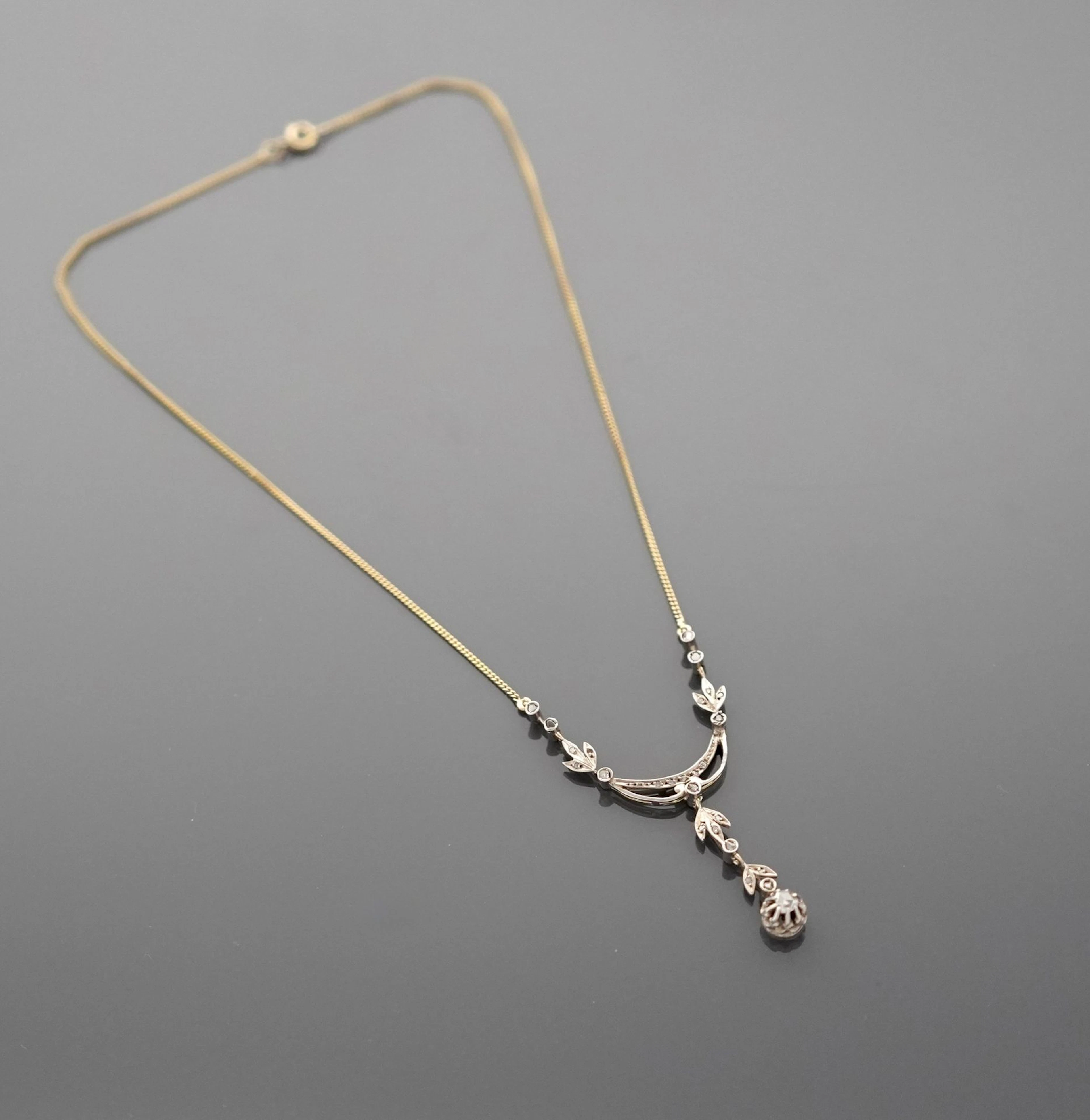 18K yellow gold (750 parts per thousand) and sterling silver - Lot 254