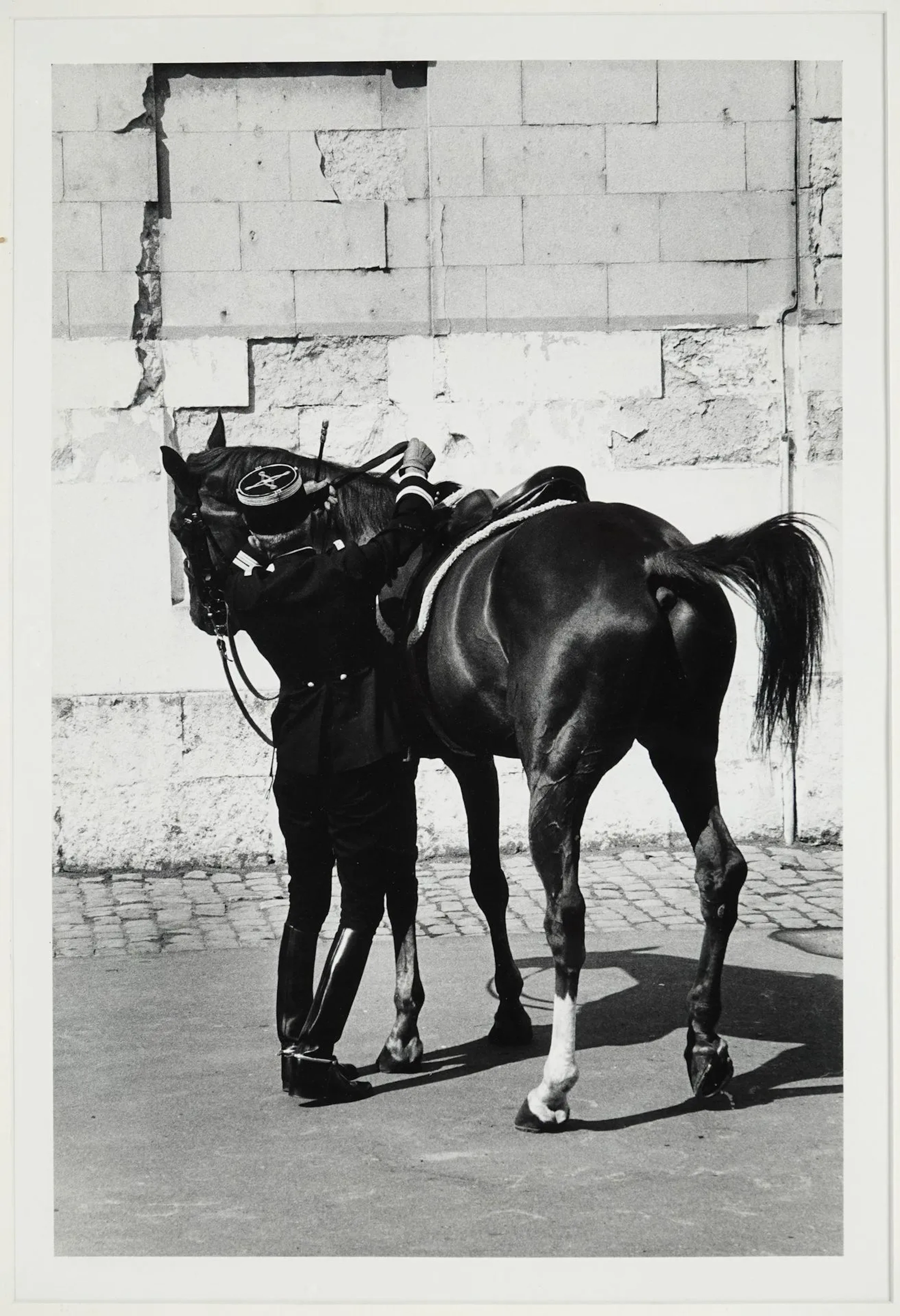 Helmut NEWTON (1920-2004). Le cadre noir de Saumur (rider an - Lot 110