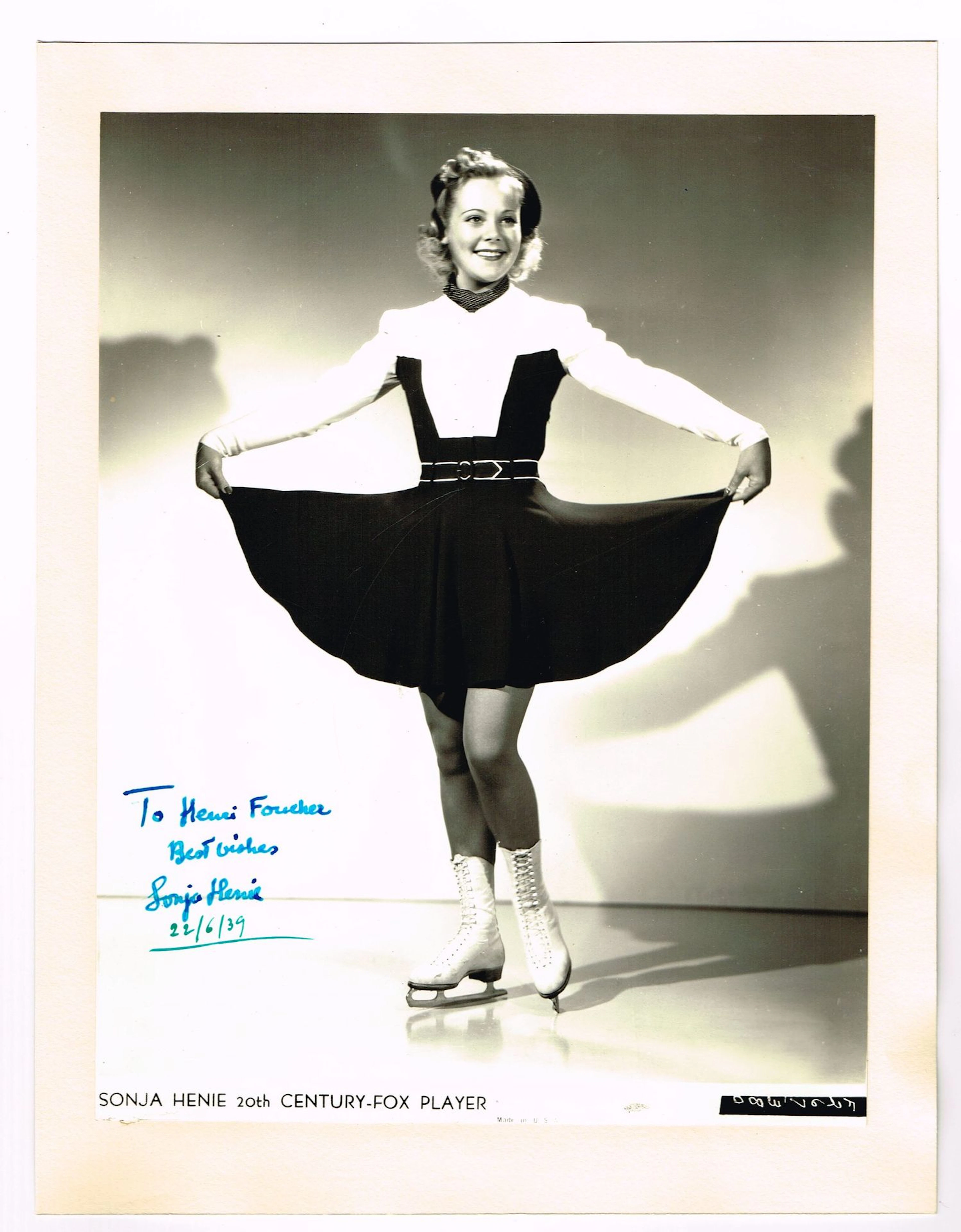 FIGURE SKATING / 1) Sonja HENIE (1912–1969, Norwegian figure - Lot 297