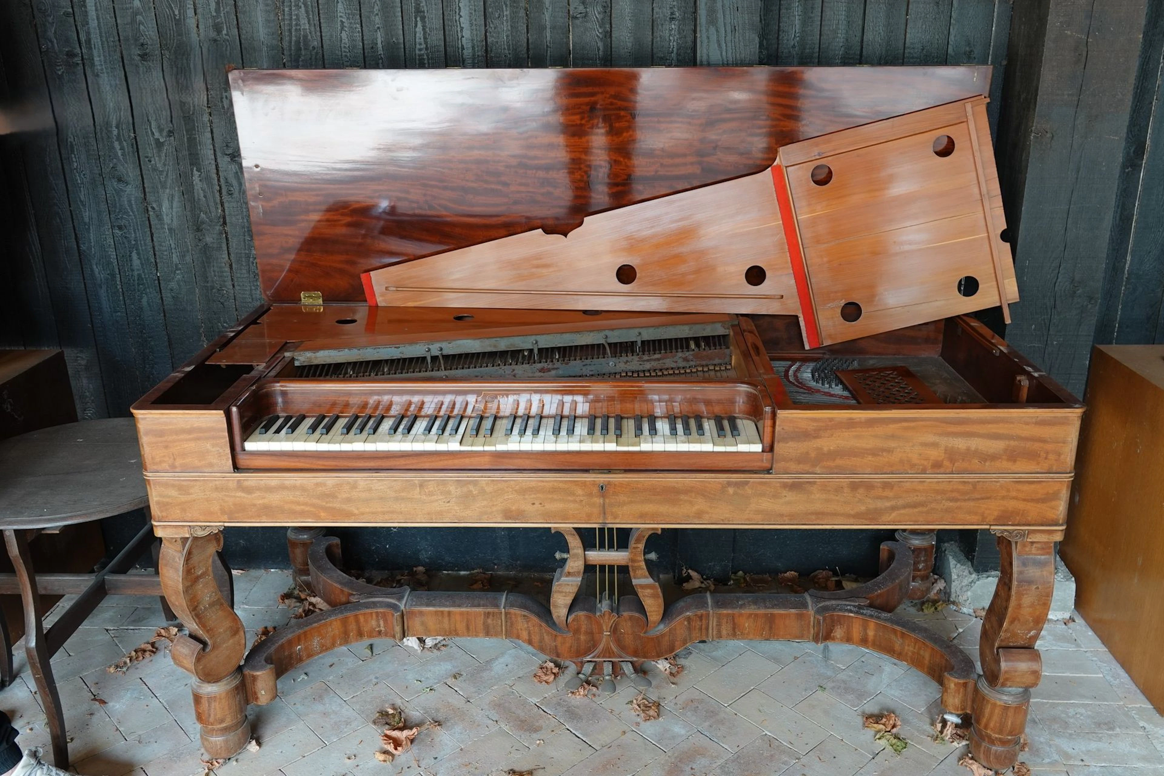 Pianoforte - Lot 582