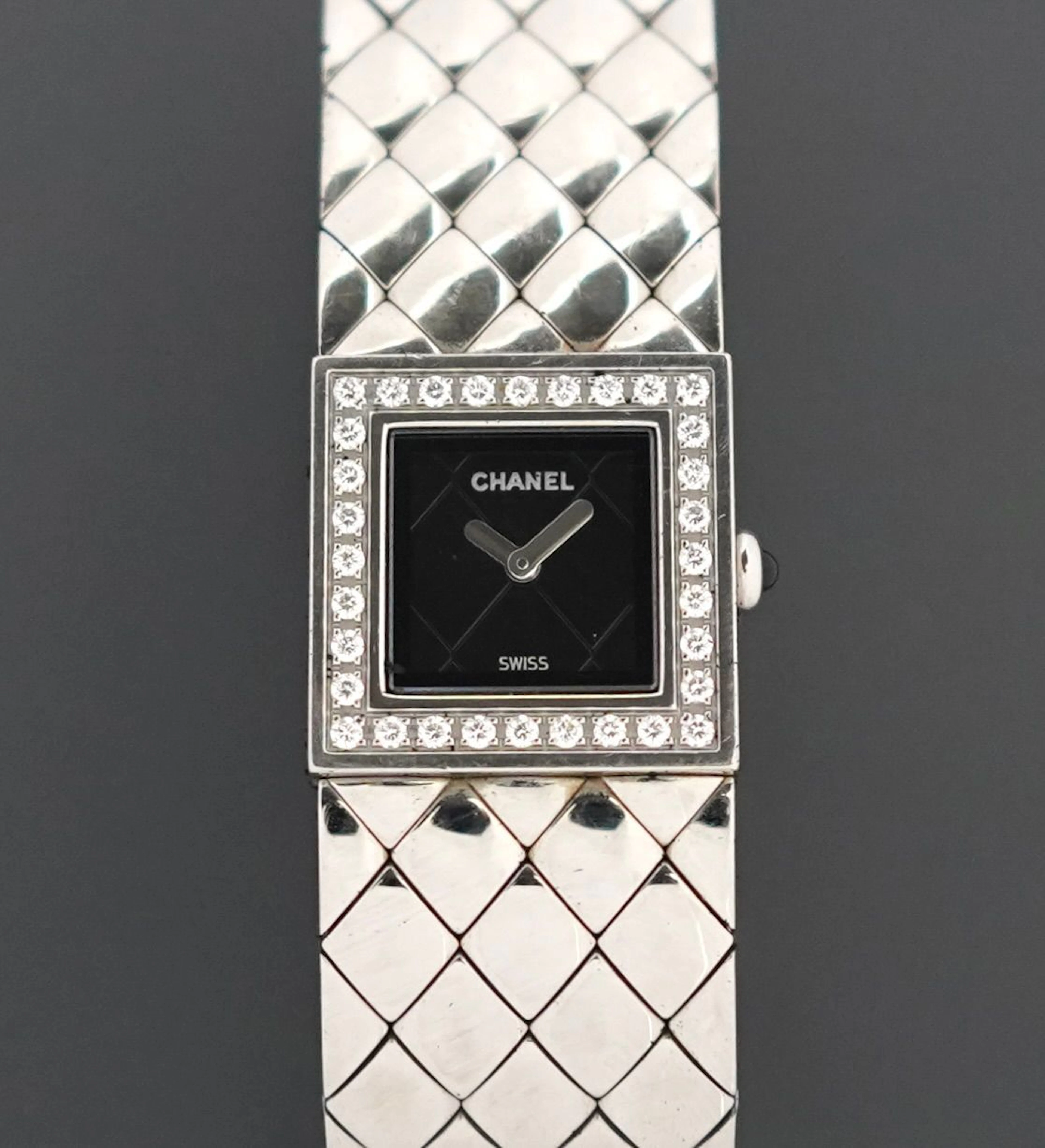 Chanel - Lot 448