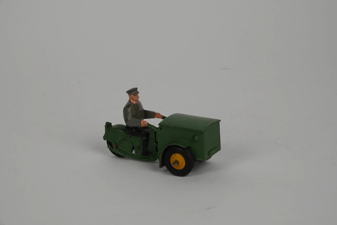 DINKY TOYS - FRANCE (1) - Lot 222