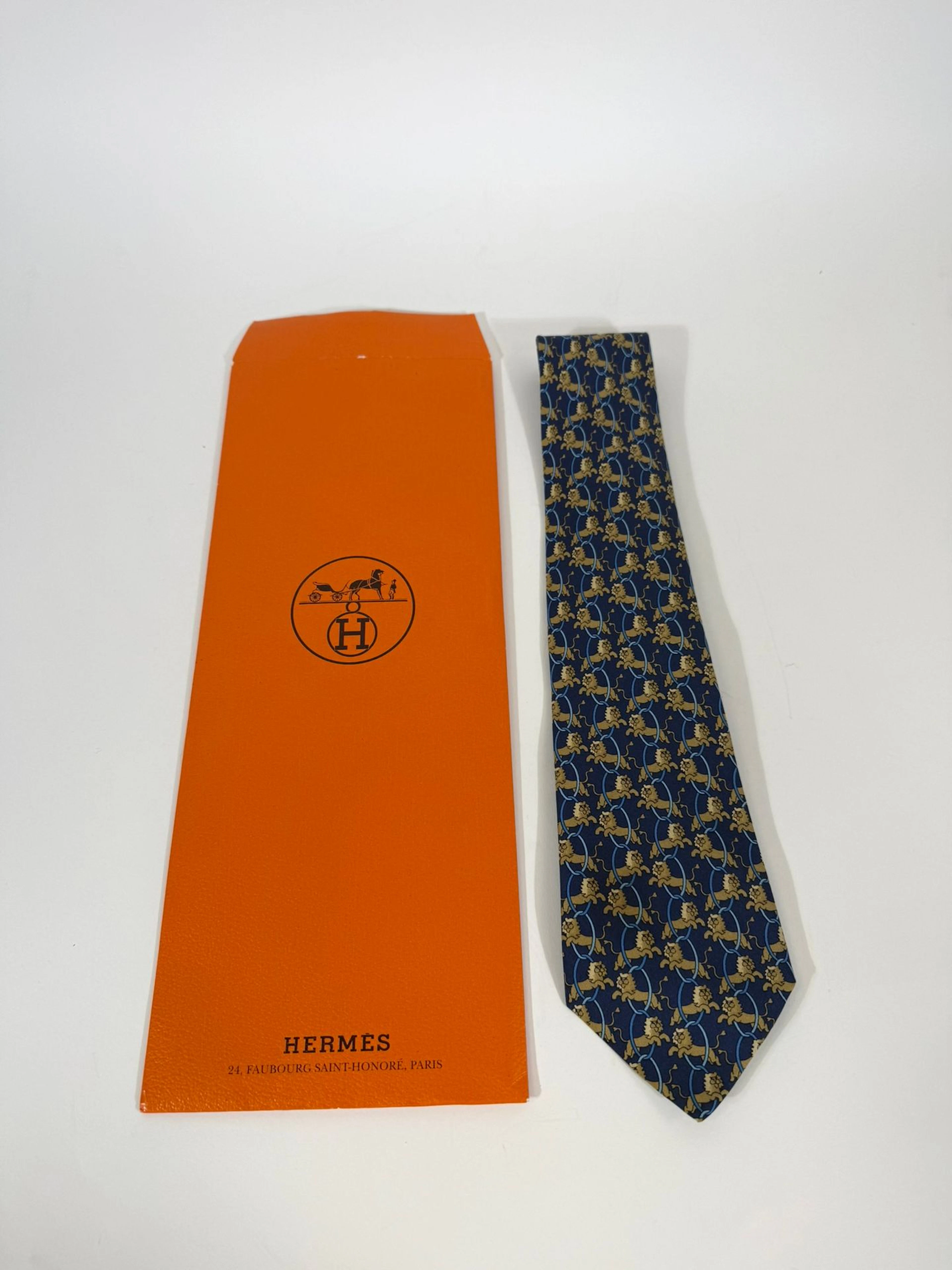 HERMES PARIS - Lot 97