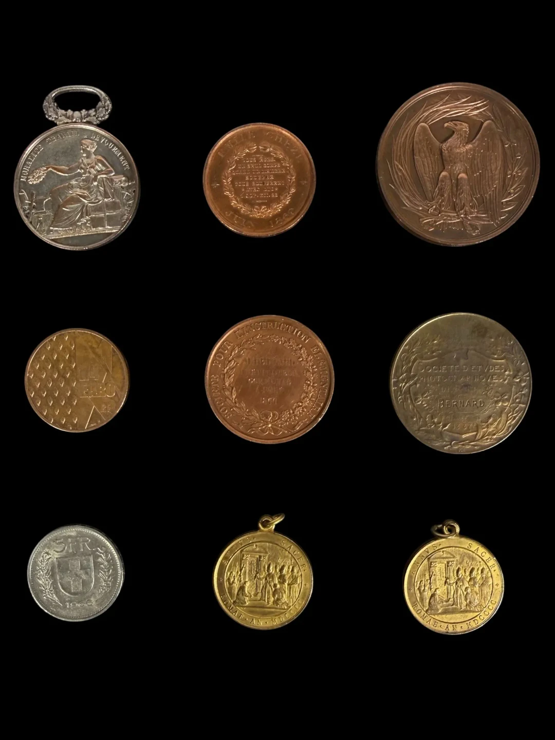 Set of various medals including Société d'études photographi - Lot 159
