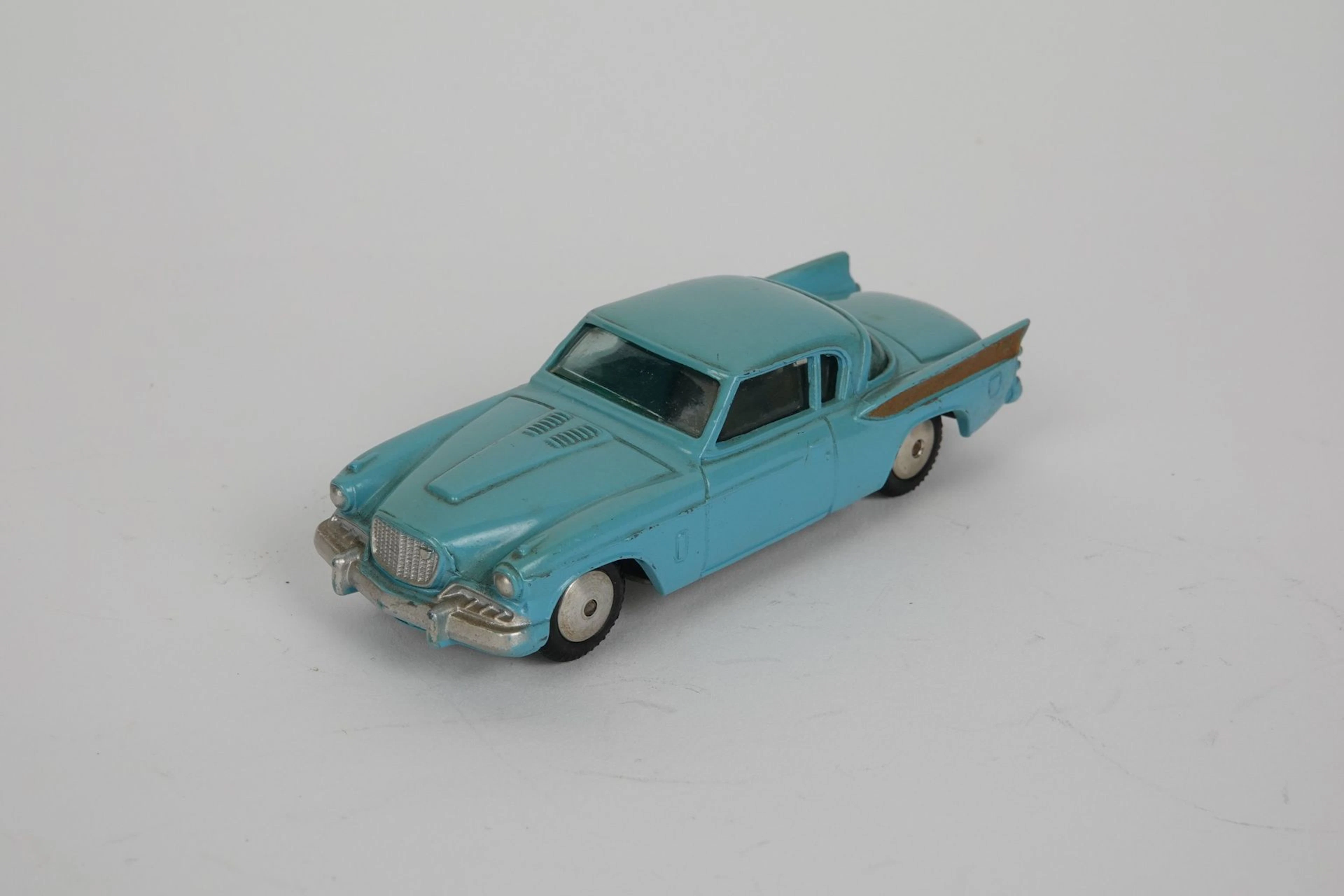 CORGI TOYS - ENGLAND (1) - Lot 49