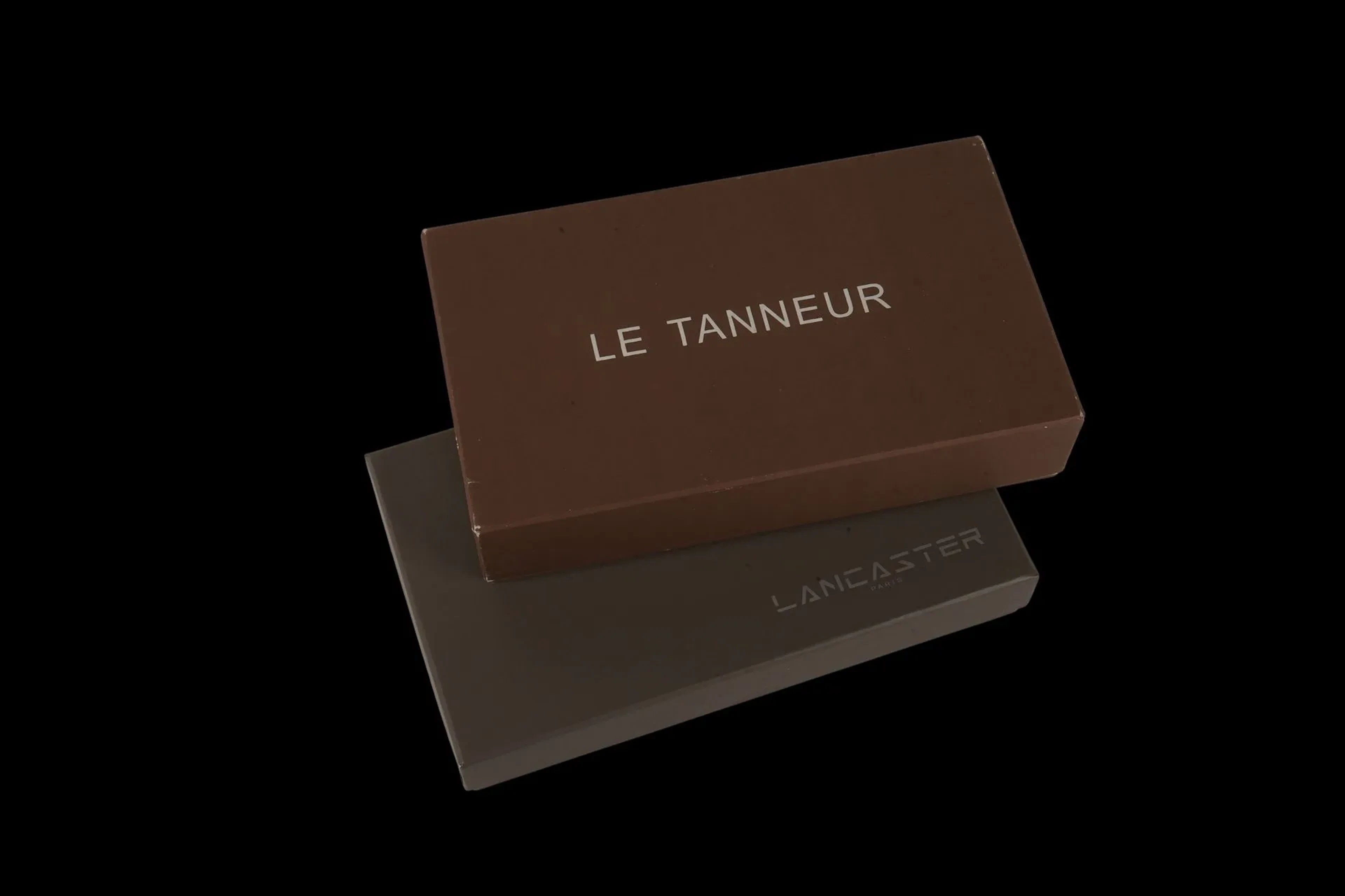 Set of two LE TANNEUR and LANCASTER wallets in cobalt blue a - Lot 39