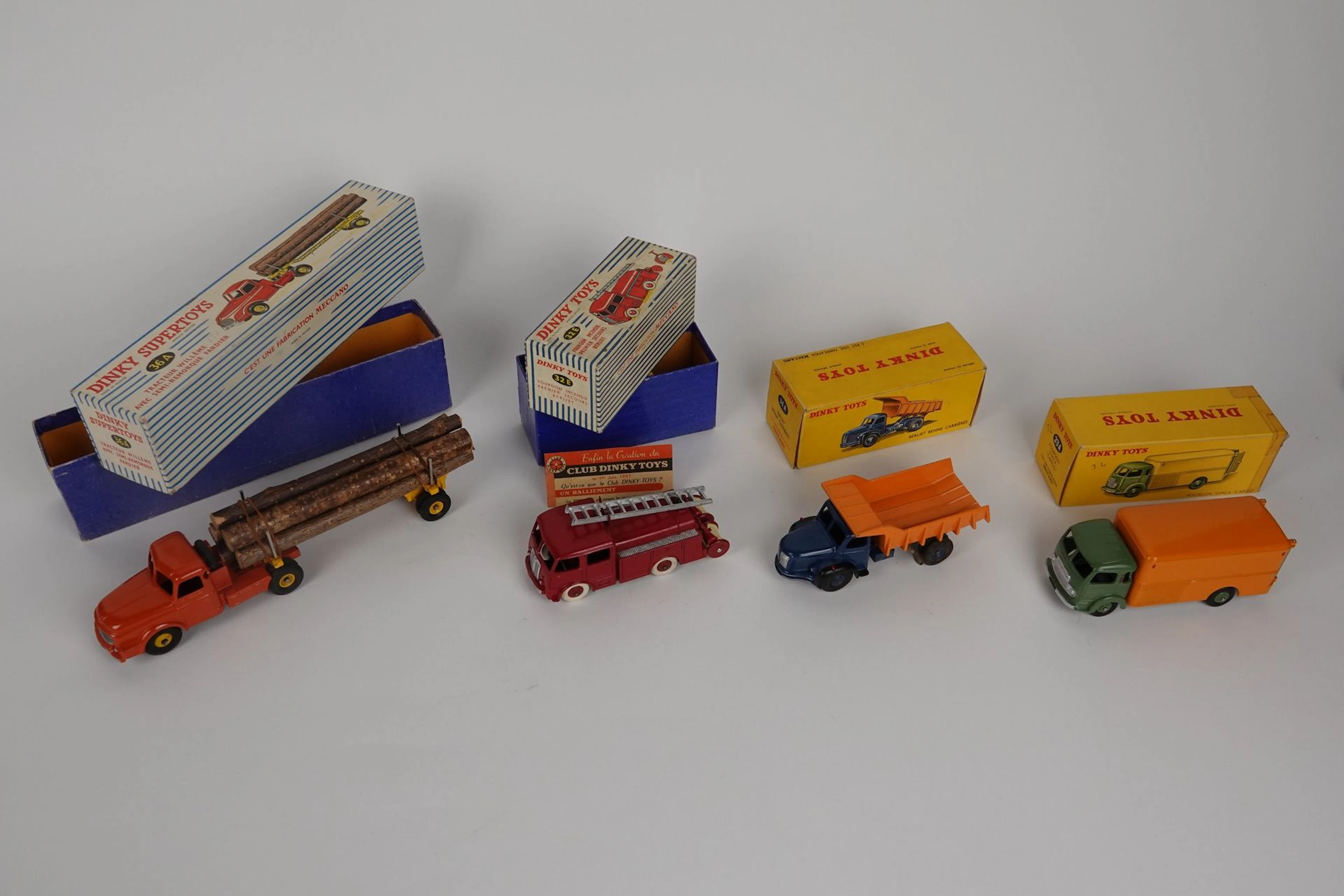 DINKY TOYS - FRANCE (4) - Lot 193