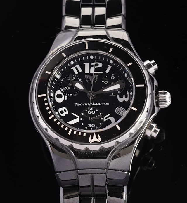 TECHNOMARINE - Lot 388