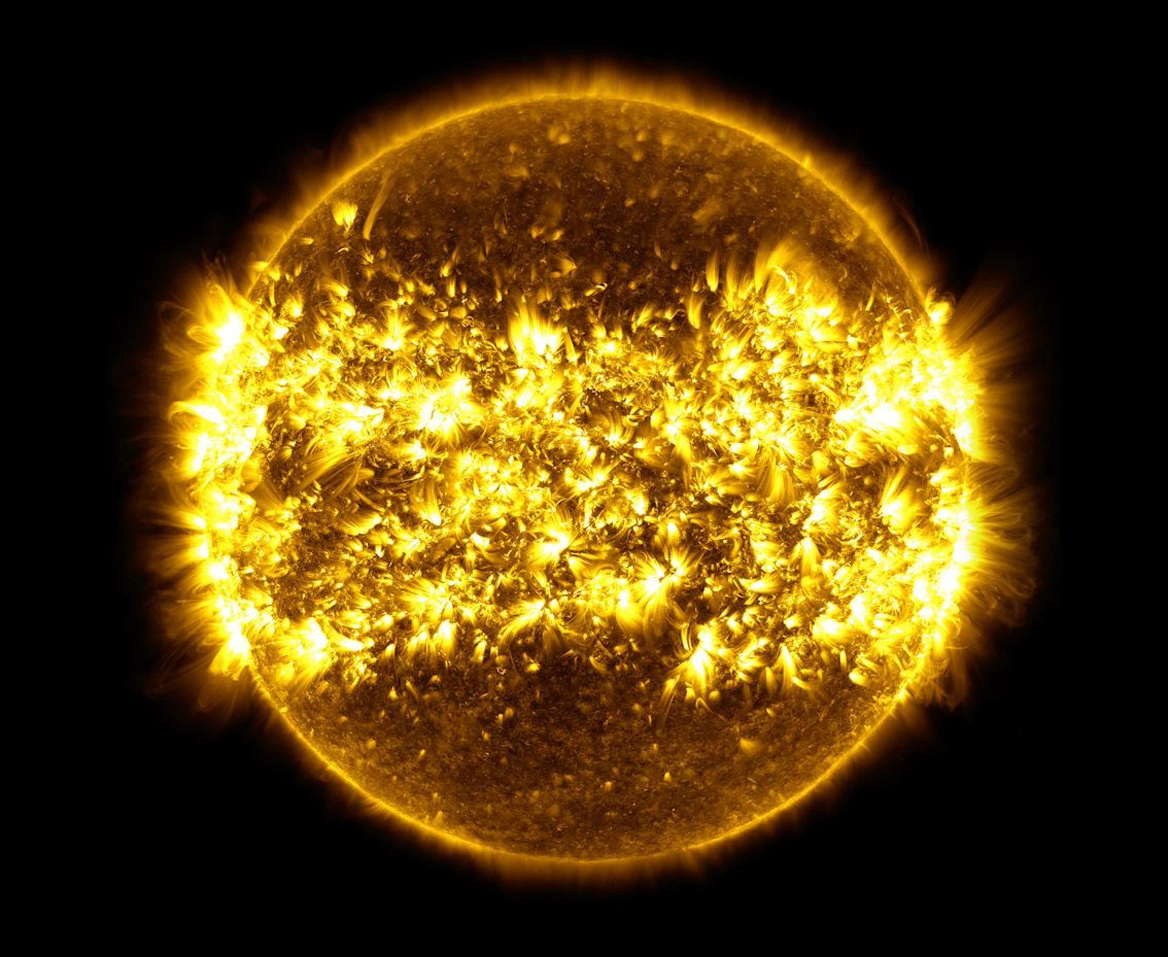 NASA. LARGE FORMAT. Observation of our sun has made tremendo - Lot 276