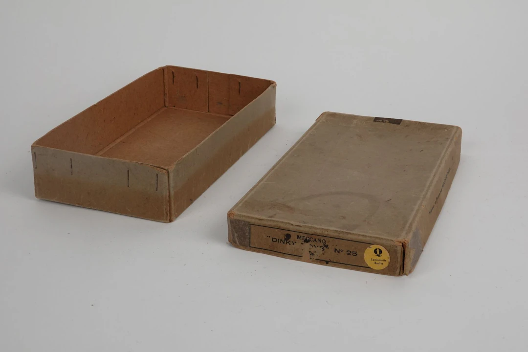 DINKY TOYS - FRANCE (1) - Lot 201