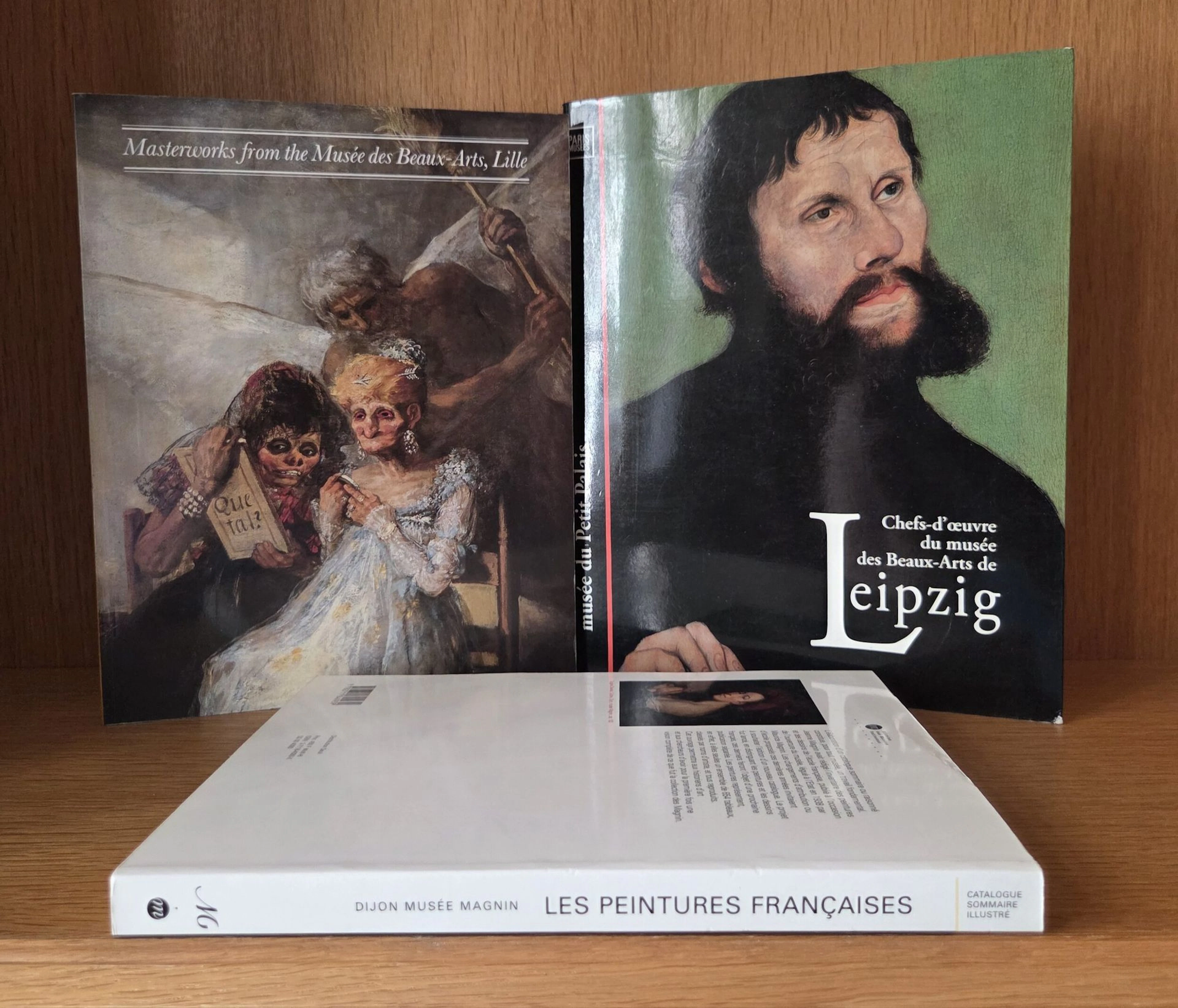 Set of three art books: - Les peintures françaises, Dijon mu - Lot 406