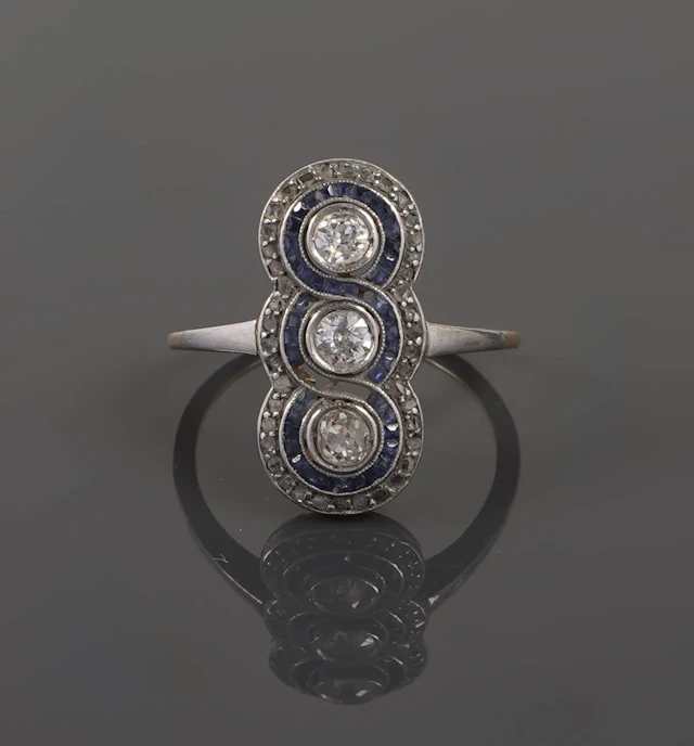 Ring in 18k yellow and white gold (750 parts per thousand) a - Lot 138