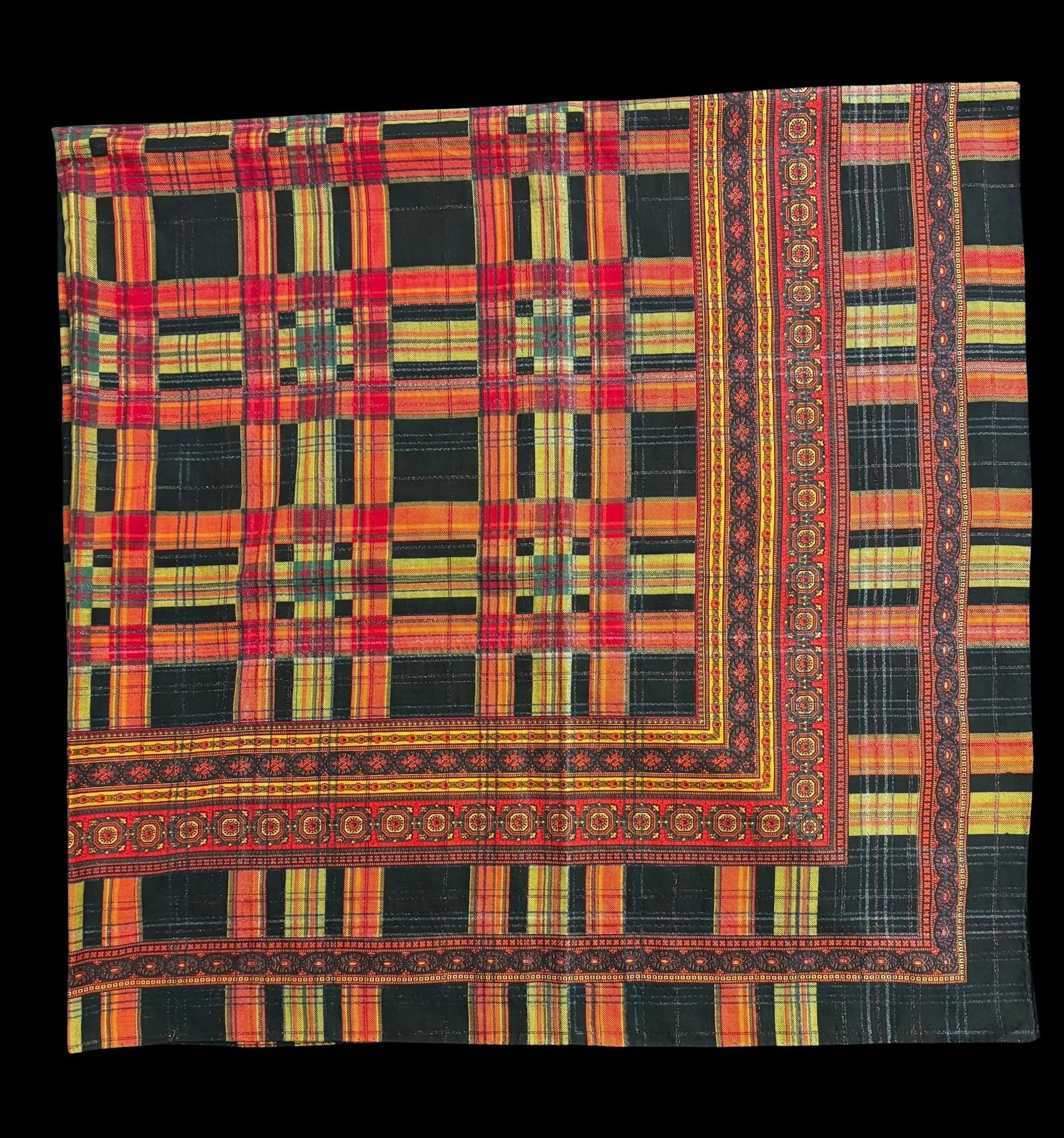 YVES SAINT LAURENT - Lot 27