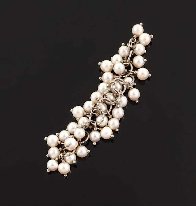 Bracelet link composed of circular links made of 18k white g - Lot 109