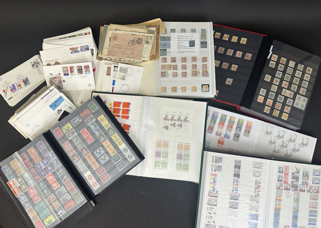 Netherlands: Collection of Dutch stamps—all periods—mostly u - Lot 75