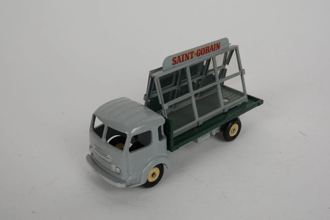 DINKY TOYS - FRANCE (1) - Lot 198