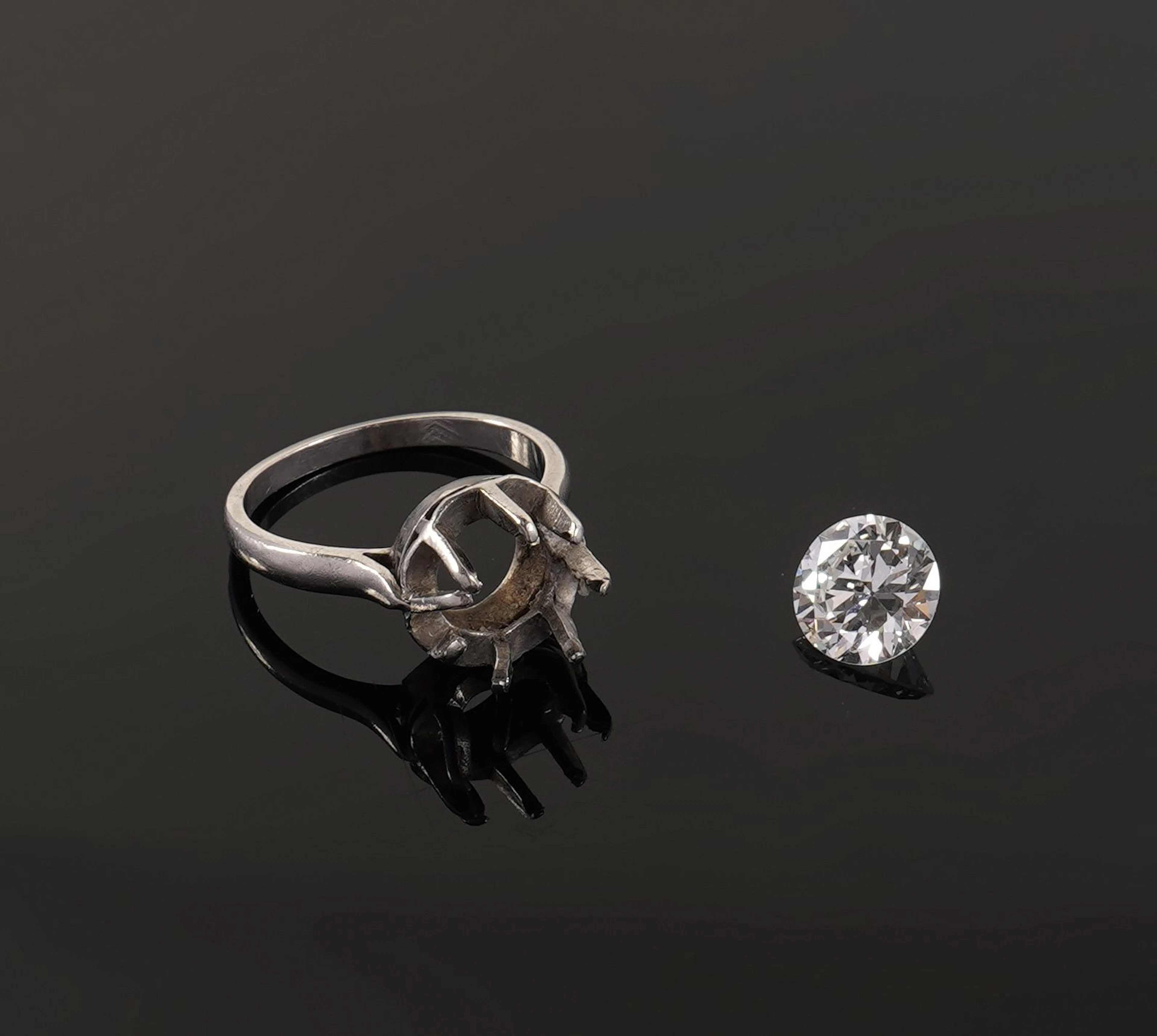 850-th platinum solitaire ring set with an Old European Cut - Lot 265