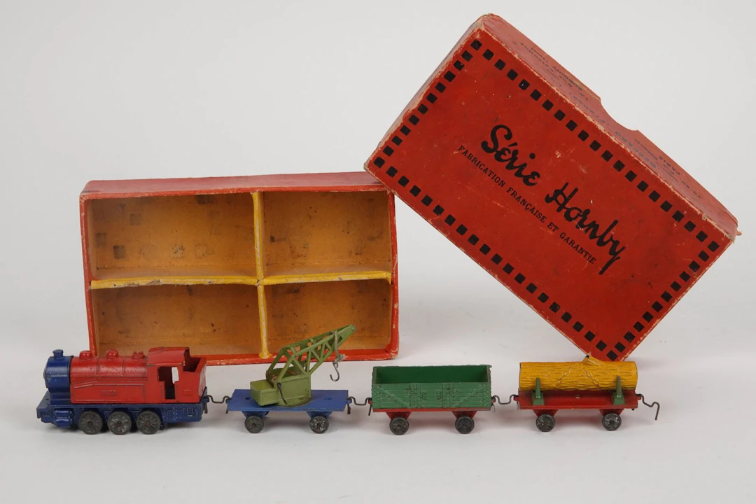 DINKY TOYS - FRANCE (6) - Lot 218