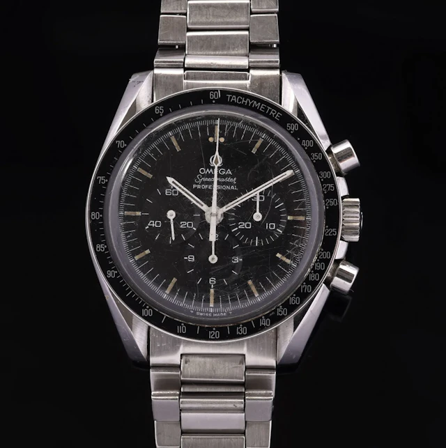 OMEGA - Lot 402
