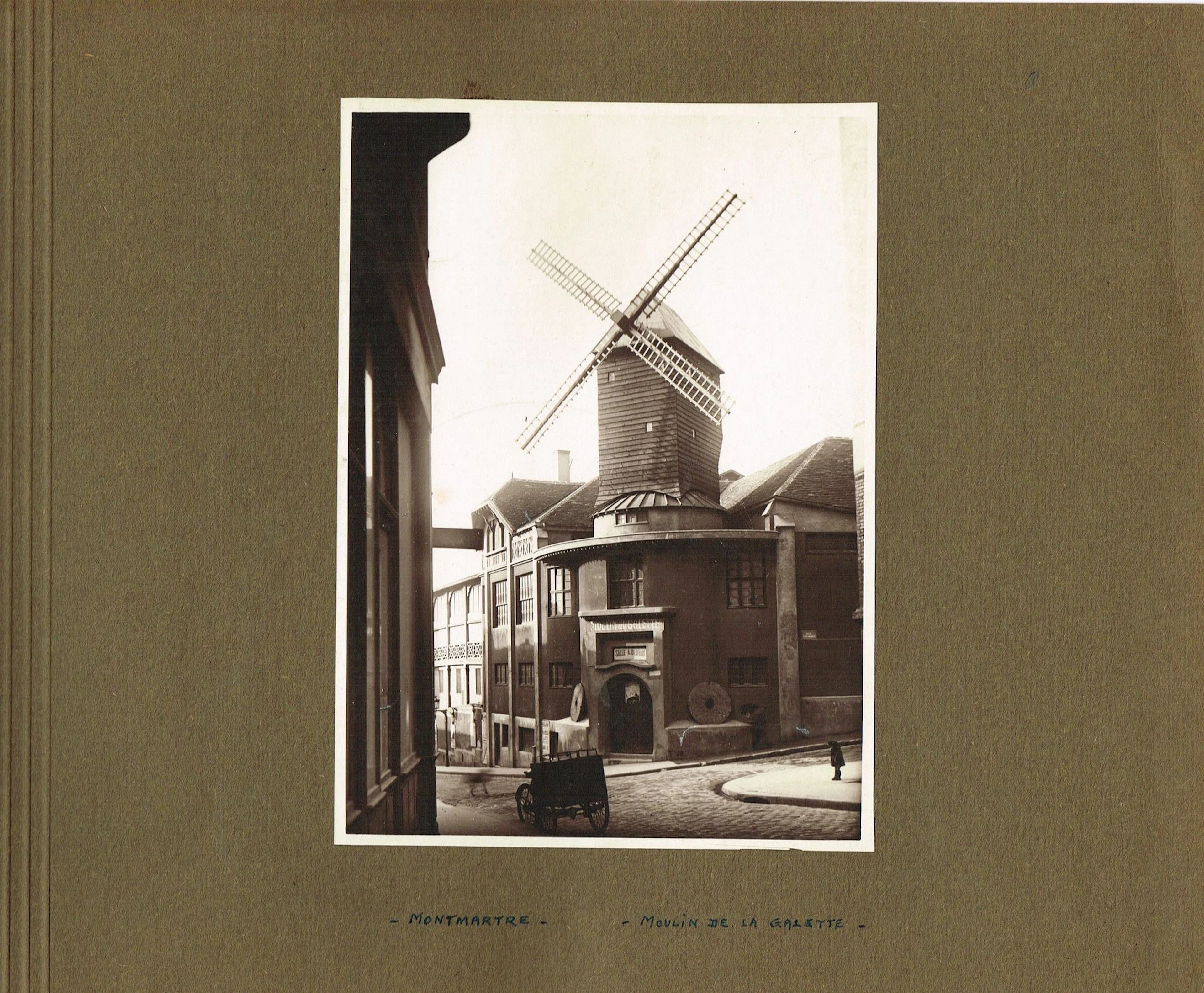 ARTISTIC PHOTOGRAPHY - PARIS / A series of 34 original artis - Lot 374