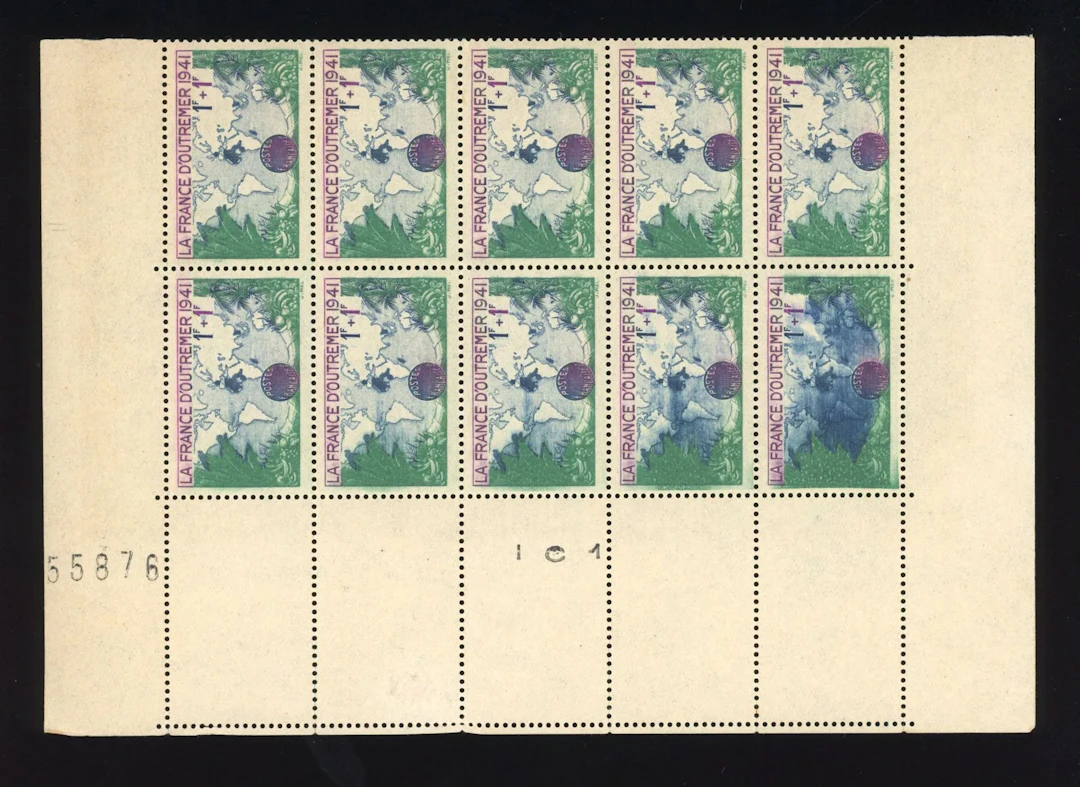 Variety: 1Fr. + 1Fr. Green, lilac, and blue. Block of 10 wit - Lot 107
