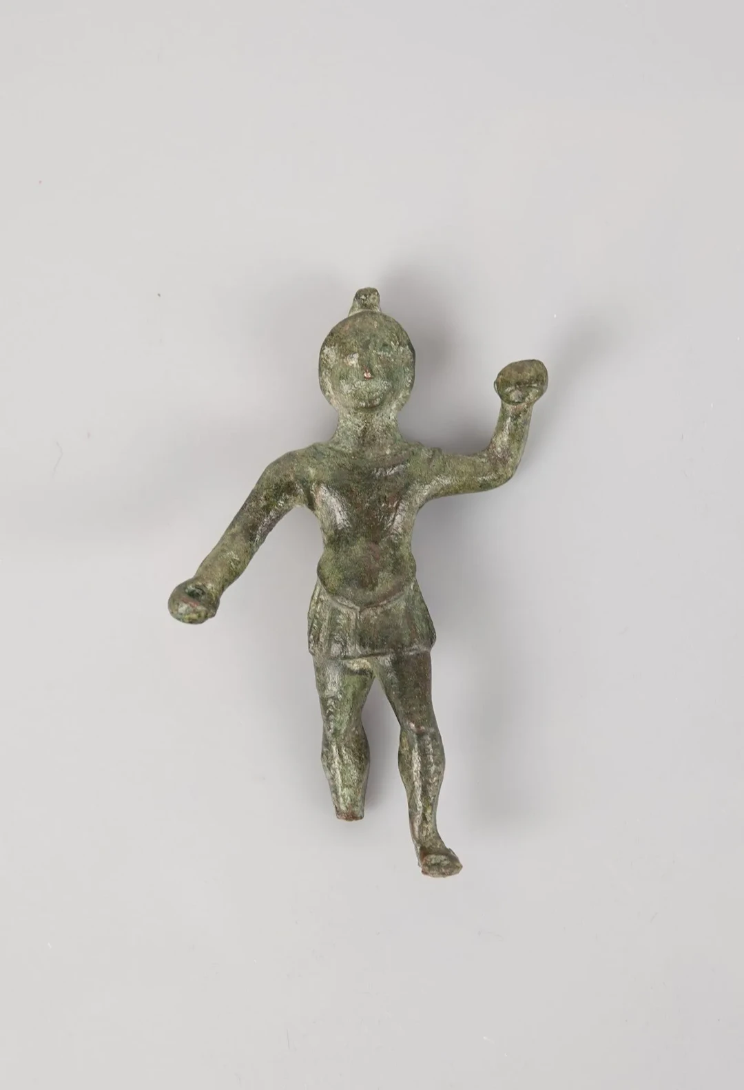 Statuette depicting Mars wearing a helmet - Lot 233