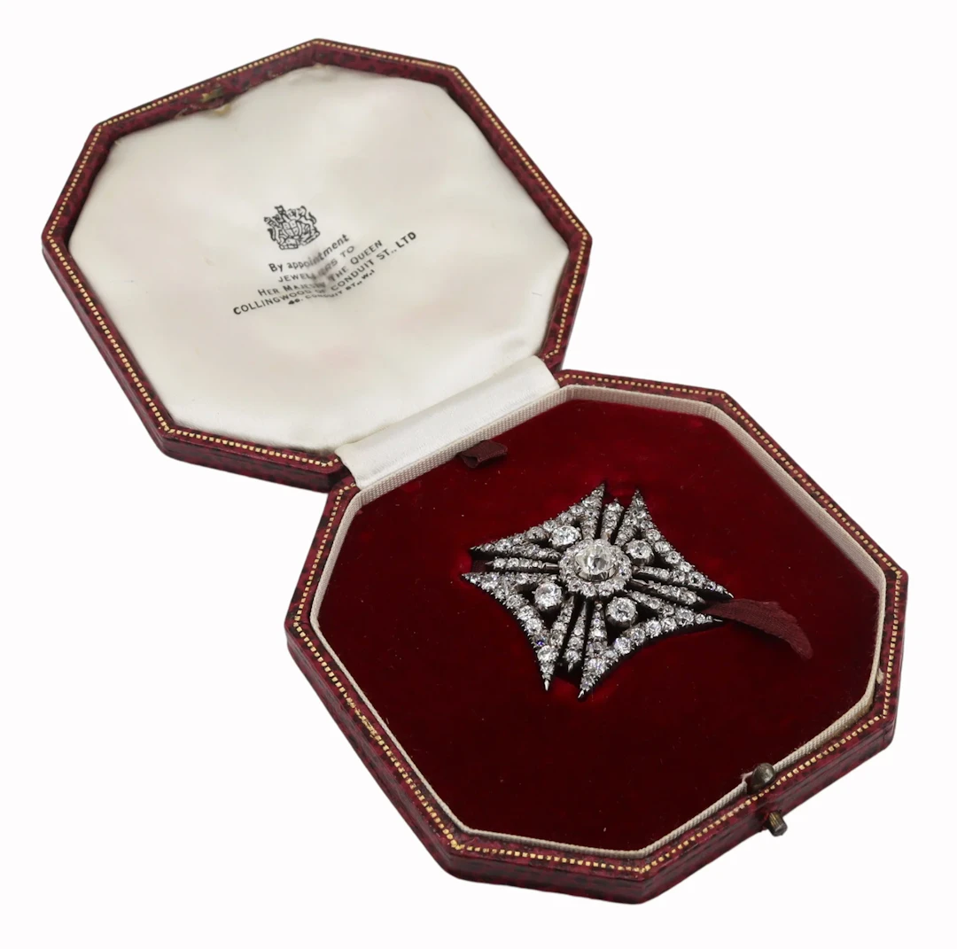 JEWELRY. Silver Topped Gold Diamond Maltese