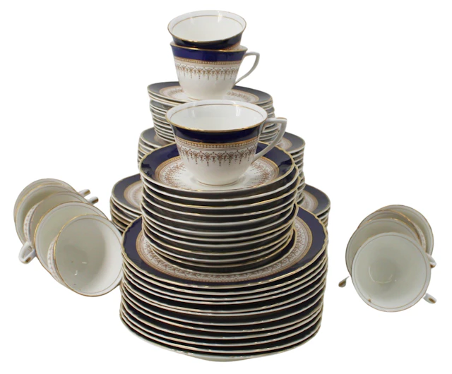 Royal Worcester "Regency" Porcelain Service.
