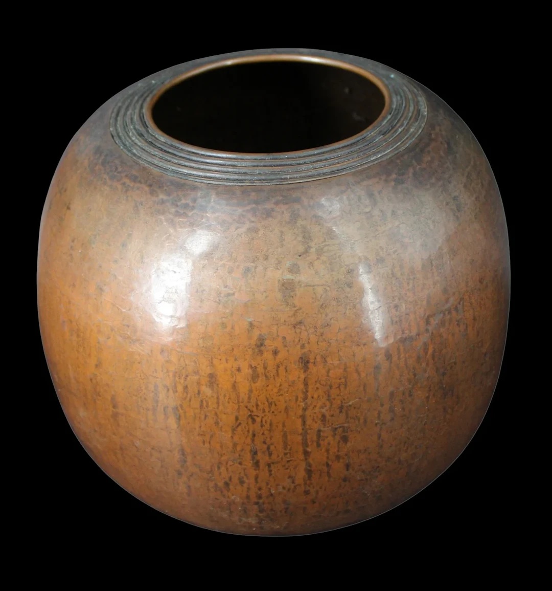 French Copper Vase, Herve Wahlen, Dated 1986.