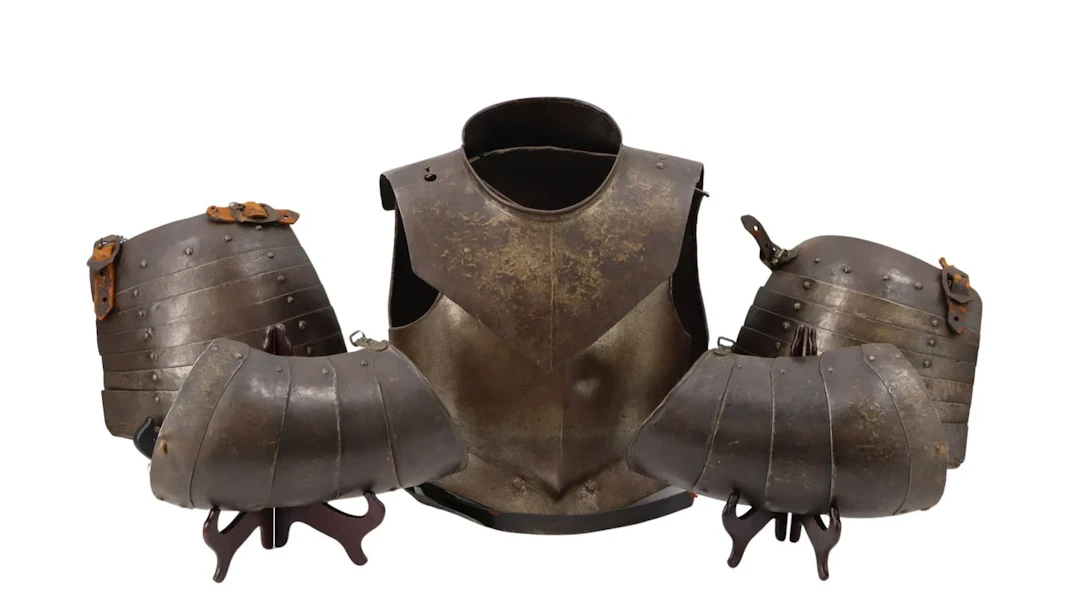 MILITARIA. Half-plate Armor Set.
