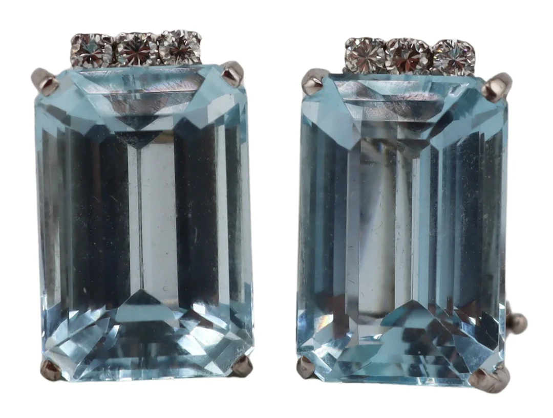 JEWELRY. Pair of Signed 17kt Gold Aquamarine and