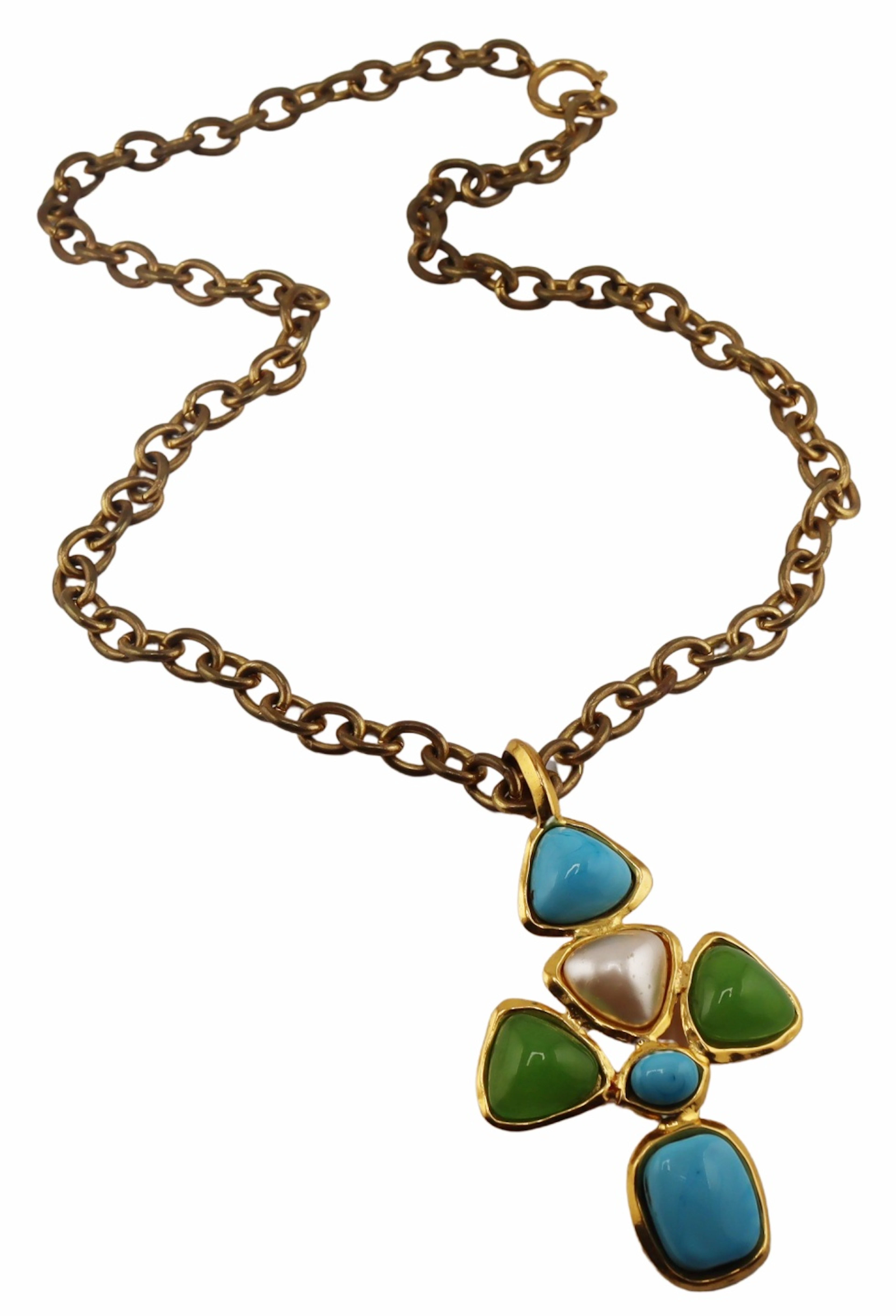 COUTURE. Large Chanel Gripoix Gold-Tone Pendant.