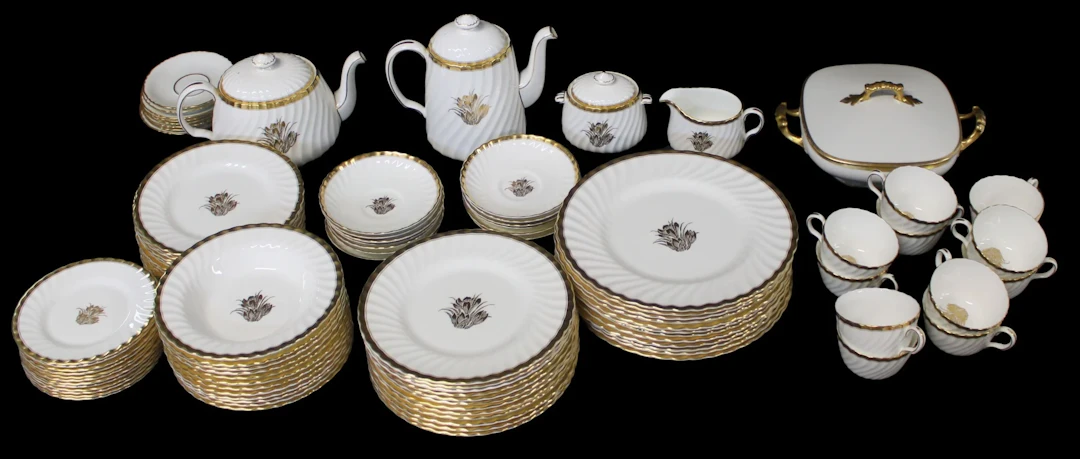 Minton Gold Crocus Gilt Bone China Porcelain