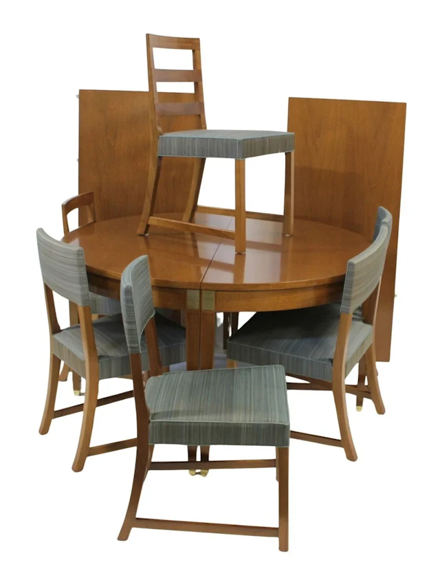 ROMAN THOMAS Dining Table, Leaves & Chairs.