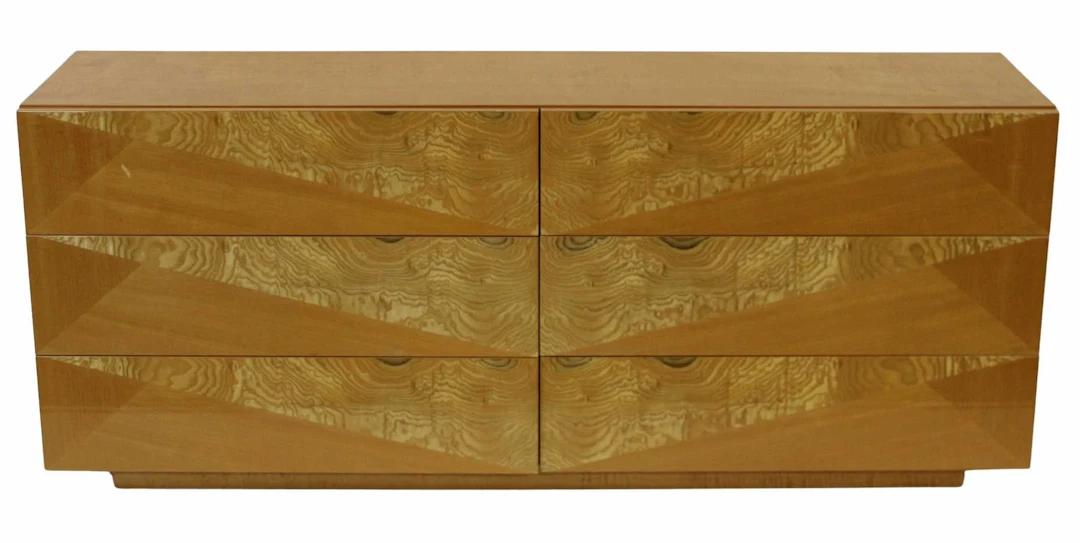 GIORGIO COLLECTION Maple Multi Drawer Dresser.