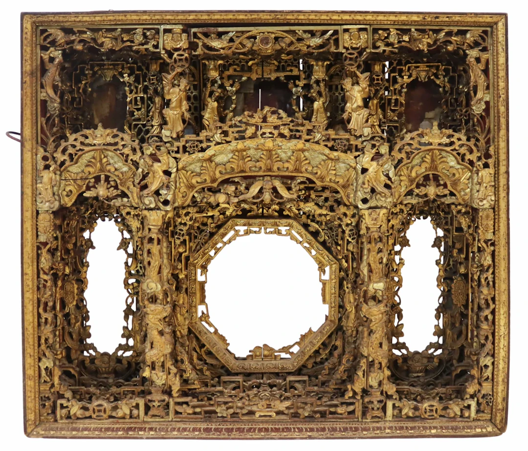 EXCEPTIONAL Large & Highly Carved Chinese Gilt and