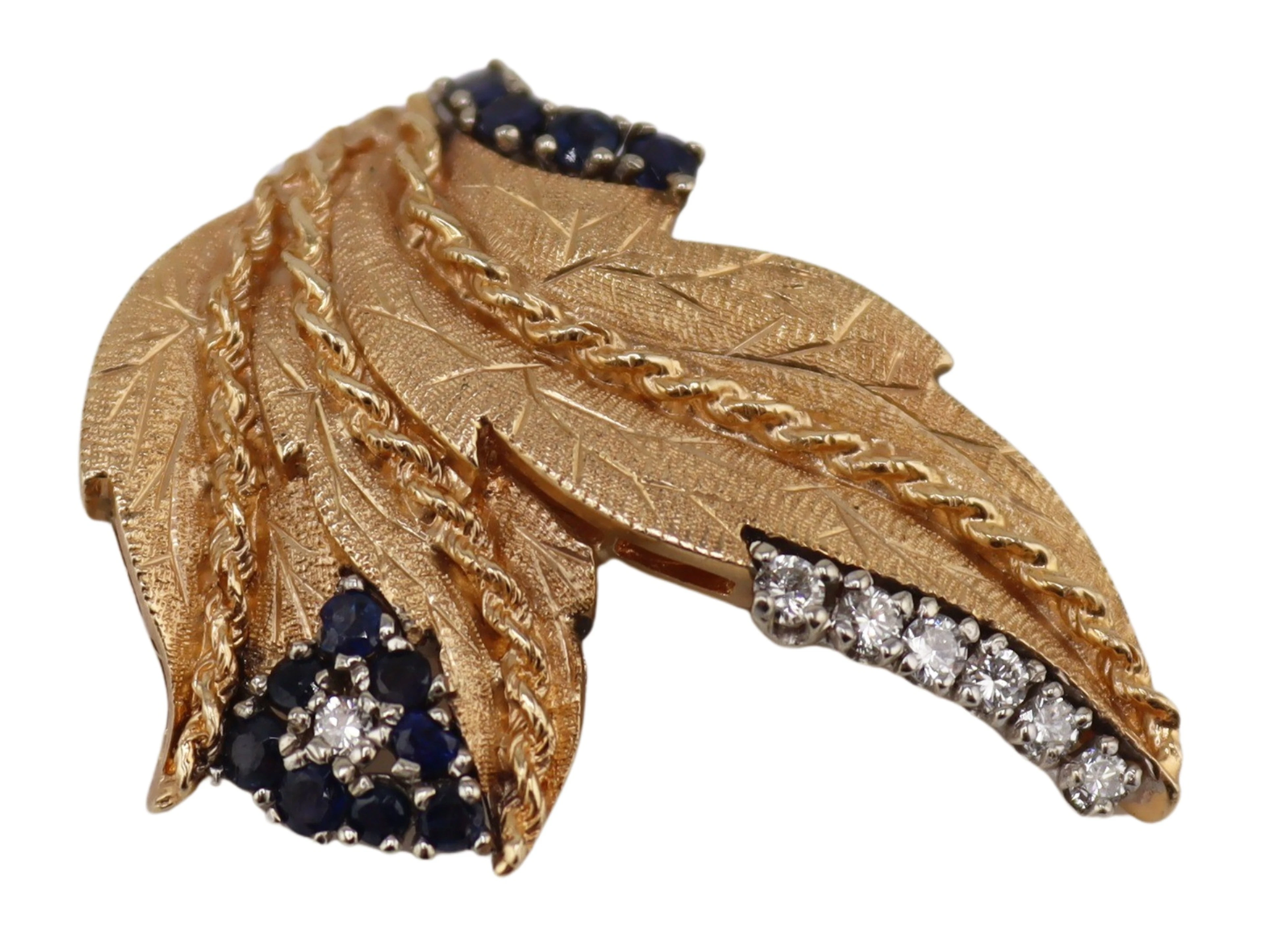 JEWELRY. 13.5kt Gold, Sapphire and Diamond Brooch.