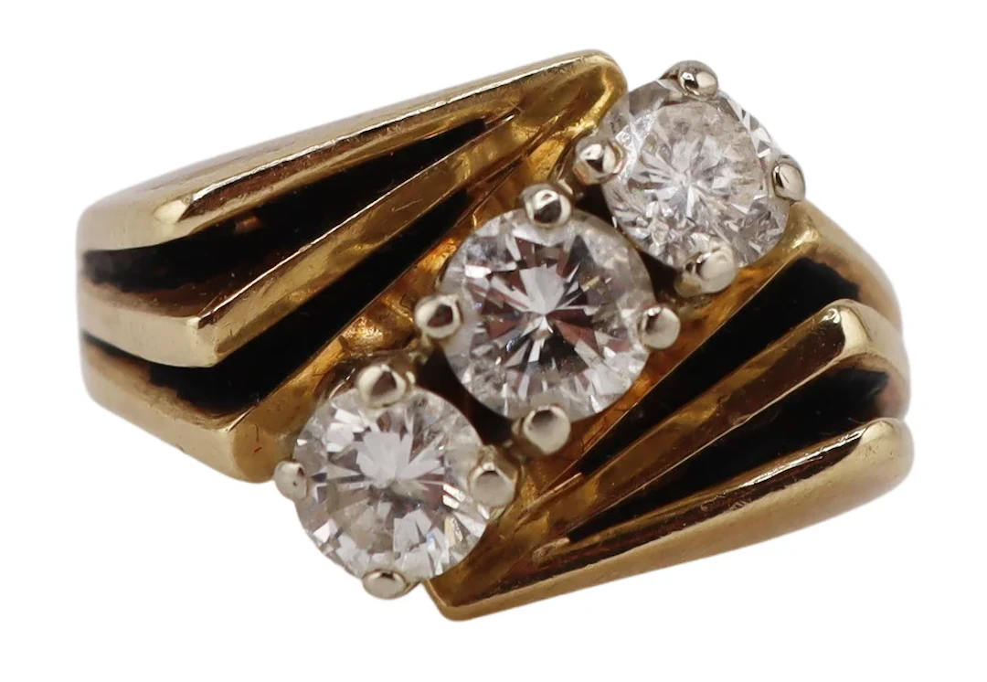 JEWELRY. Signed Andy 13.5kt Gold and Diamond Ring.
