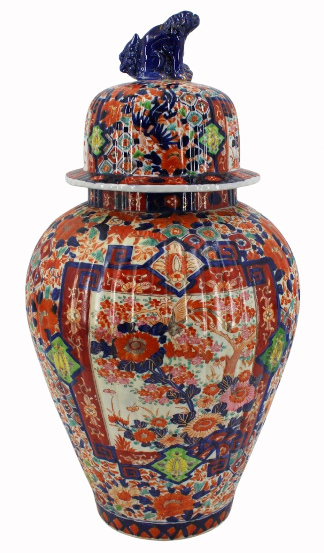Large Antique Japanese Imari Porcelain Lidded Urn.