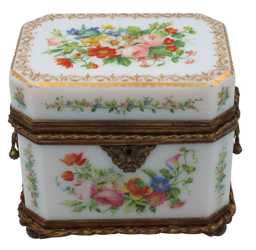 Baccarat Opaline Floral Perfume Casket with (2)