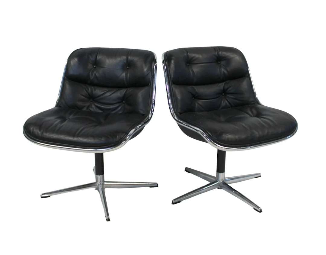 Midcentury Pair of Knoll Pollock Chairs.