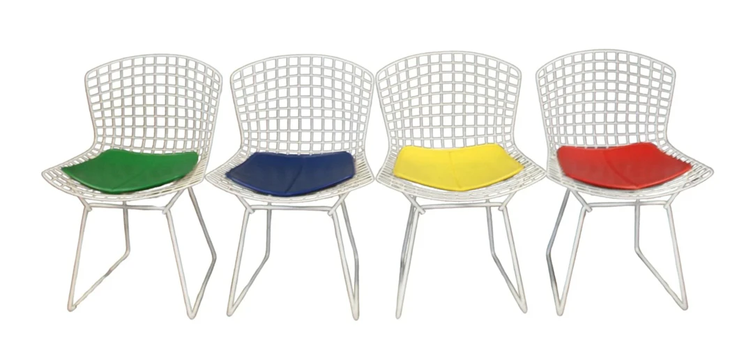 4 Harry Bertoia / Knoll Bertoia Side Chairs.